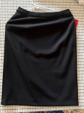 Miyako 100% Wool pencil skirt fits size 0 women